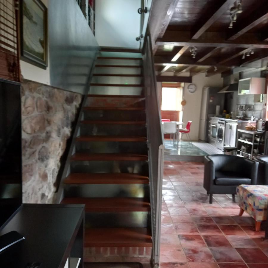 La Casa De Abajo Villa Llanes Bagian luar foto